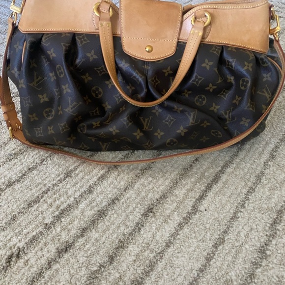 Louis Vuitton Brown Monogram Shoulder Bag - Picture 14 of 15